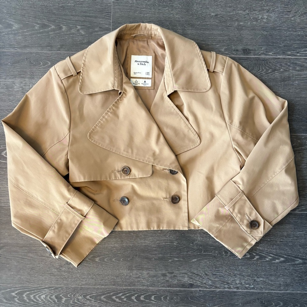 Abercrombie & Fitch Tan Trench Coat